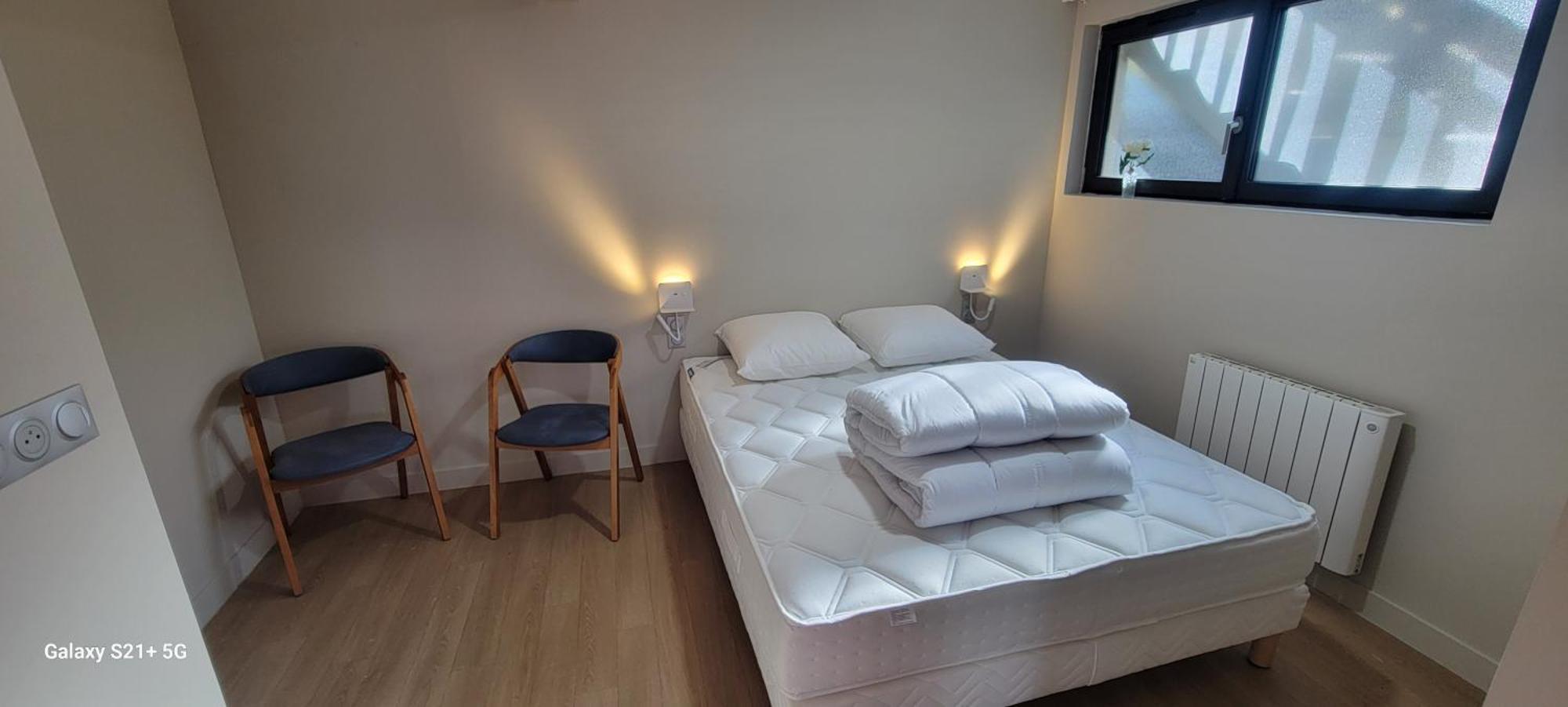 Hotel La Rua อัลบิเยซ์-มงต์รงด์ ภายนอก รูปภาพ